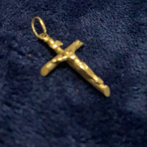 Other - Tapered Crucifix Pendant in 14k Yellow Gold - Classic